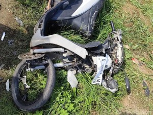 Pemotor di Bawah Umur Berboncengan Tabrak Truk di Batang, Bocah 8 Tahun Tewas