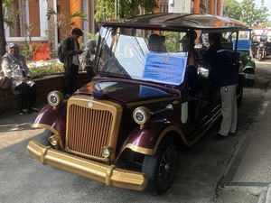 Asrama Haji Surabaya Sediakan Shuttle Listrik Untuk CJH