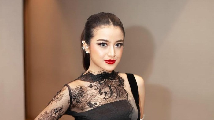 annisa kaila annisa kaila