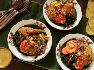 Beragam Pilihan Makanan di Sekitar Kompleks Apartemen
