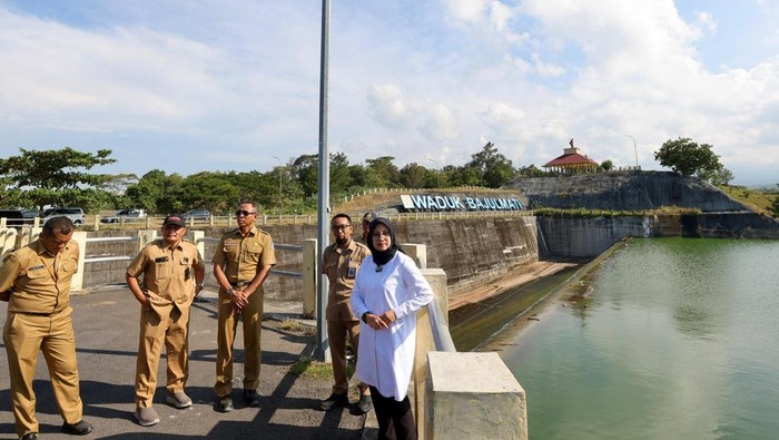 Bupati Banyuwangi Ipuk di Wadul Bajulmati