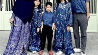 Sontak video kekompakan tersebut sampai disoroti oleh teman-temannya. Banyak komentar yang seolah berharap keduanya kembali bersama sebagai pasangan. Foto: Instagram/desta80s