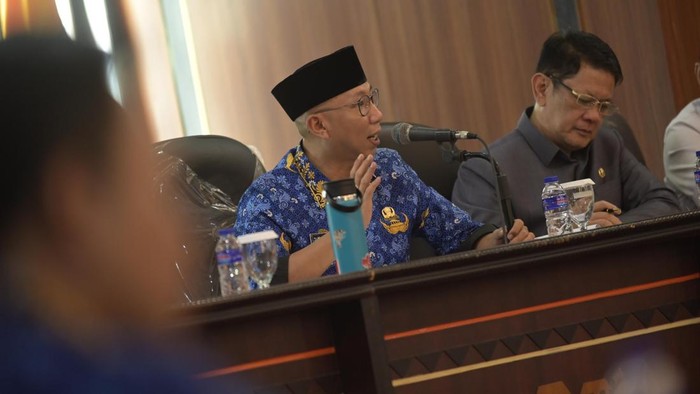 Gubernur Lampung Rahmat Mirzani Djausal