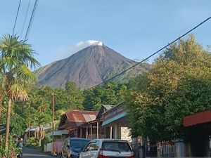Mengenal Pulau Siau dengan Gunung Berapi yang Selalu Menyala
