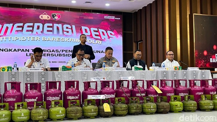 Jumpa pers Bareskrim Polri soal gas oplosan
