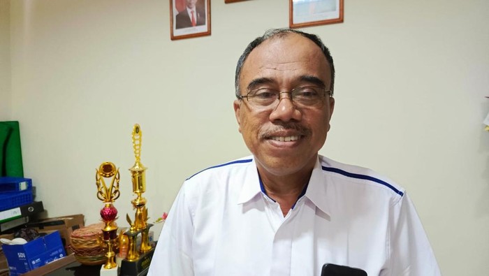 Ketua Dewan Pendidikan Buleleng, Made Sedana. (Istimewa)