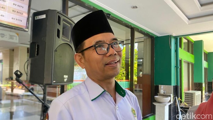 Ketua PPIH Embarkasi Surabaya Akhmad Sruji Bahtiar di AHESS.