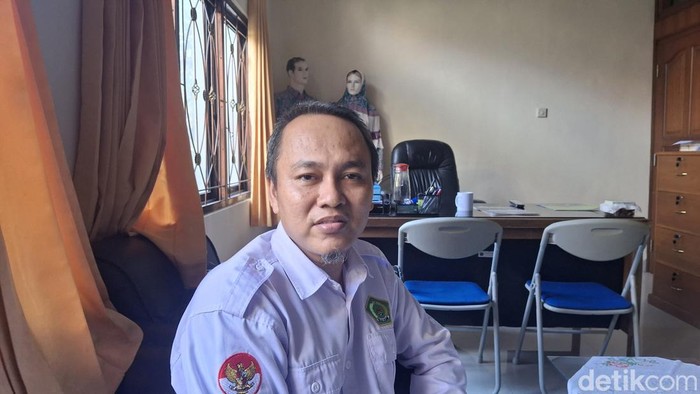 Ketua Tim Kerja Pelayanan Haji Reguler Bali Muhammad Nasihuddin saat diwawancarai, Senin (5/5/2025).