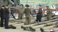Sementara itu, pejabat Korea Selatan dan Amerika Serikat menduga bahwa Korea Utara menerima bantuan teknis dan militer dari Rusia sebagai imbalan atas pengiriman amunisi, rudal, dan pasukan untuk konflik di Ukraina. Namun, hingga kini belum ada rincian yang dikonfirmasi terkait kerja sama tersebut.