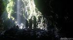 Menyusuri Kejernihan Alam Green Canyon di Pangandaran