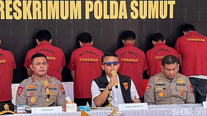 Polda Sumut saat merilis kasus sindikat pemalsuan dokumen. (Foto: Finta Rahyuni/detikSumut).