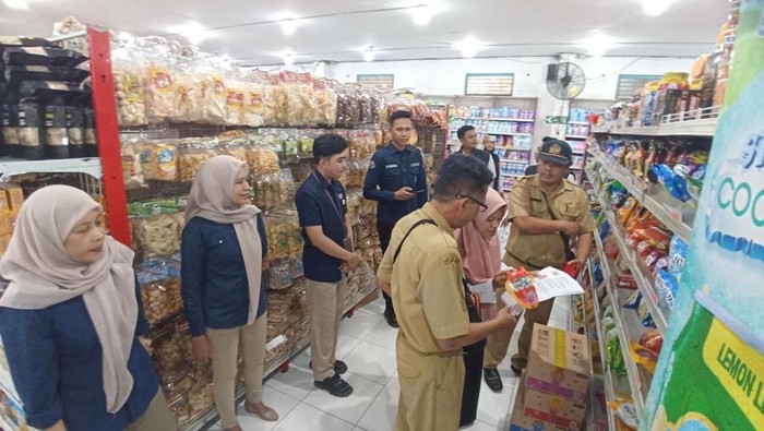 Satgas pangan di Banyuwangi temukan produk halal tapi mengandung bahan babi