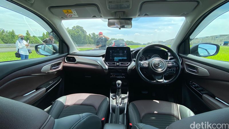 Suzuki Fronx