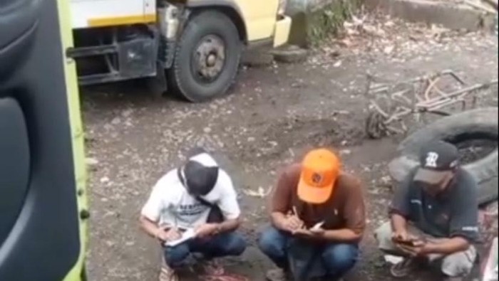 Viral pungli tarif parkir di Pasar Tipar Gede Sukabumi