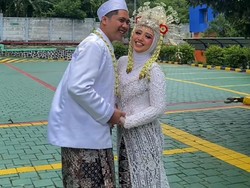 Viral Definisi Jodoh Tak Ada yang Tahu, Wanita Ini Menikah dengan Sepupu