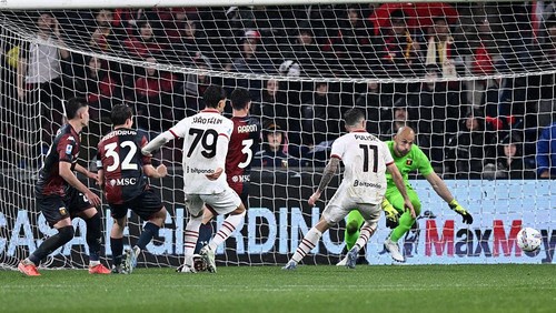 GENOA, ITALY - MAY 05:  Morten Frendrup of Genoa CFC owngoal during the Serie A match between Genoa and AC Milan at Stadio Luigi Ferraris on May 05, 2025 in Genoa, Italy. (Photo by Image Photo Agency/Getty Images)