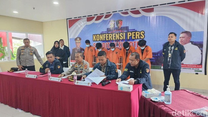 5 tersangka illegal logging di Muba ditangkap.