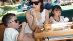 Kompaknya Anissa Aziza dan Raditya Dika Kulineran di Australia dan Mekkah