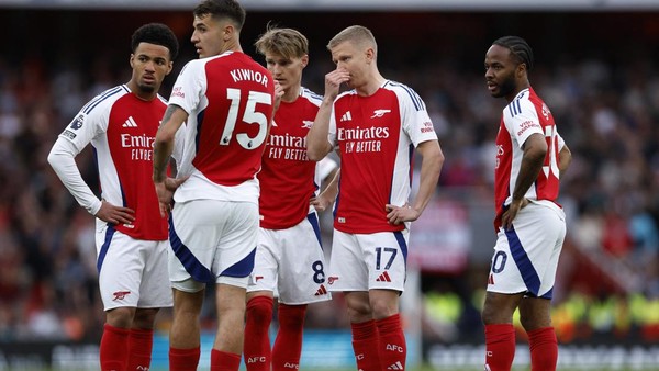 Arsenal, si Hat-trick Runner up Liga Inggris