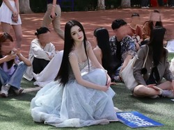 Potret Wanita Bisu Tuli yang Wajahnya Dikira Editan, Cantiknya Bak Selebgram AI