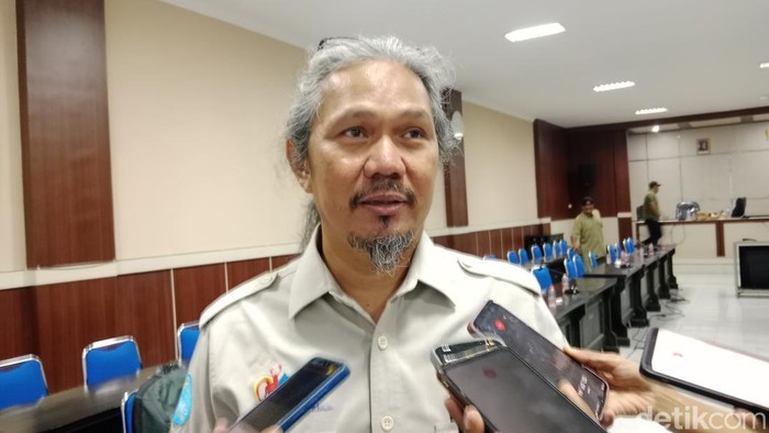 Dian Sukmara, koordinator Balapan Fonesport, ketika diwawancara awak media di Kantor Bupati Lombok Timur, Selasa (6/05/2025).