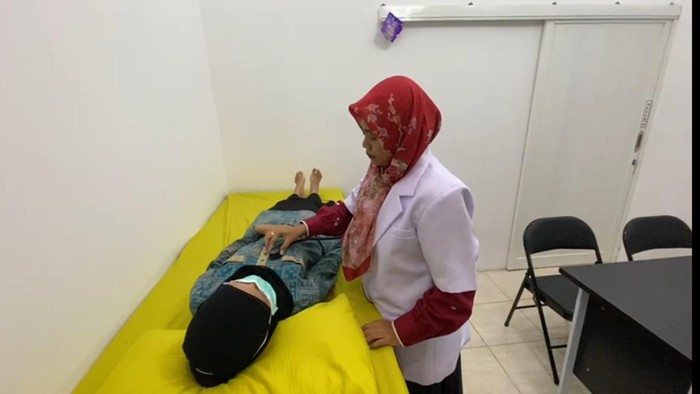 Dokter di Ponorogo buka praktik bayar seikhlasnya