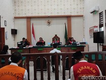 Dua Sopir Dituntut 5 Tahun Penjara karena Bawa Sabu 1,49 Gram