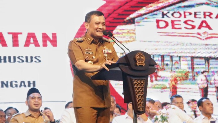 Gubernur Jateng Ahmad Luthfi