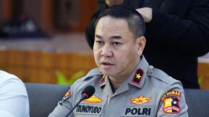 Karopenmas Divisi Humas Polri Brigjen Pol Trunoyudo Wisnu Andiko
