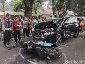 Petaka di Jalan Anggrek Bandung
