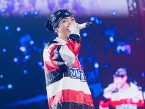 j-hope Ikuti Jejak PSY Jadi Model Sampul Billboard
