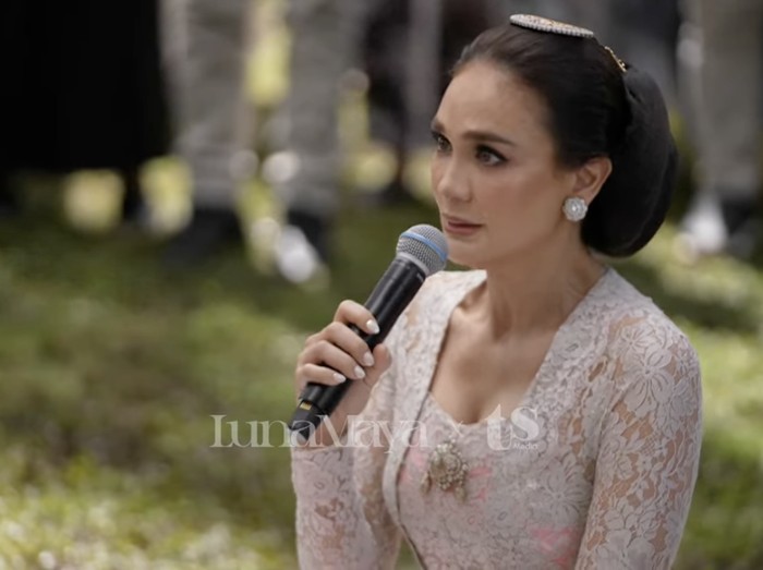 Luna Maya Luna Maya siraman