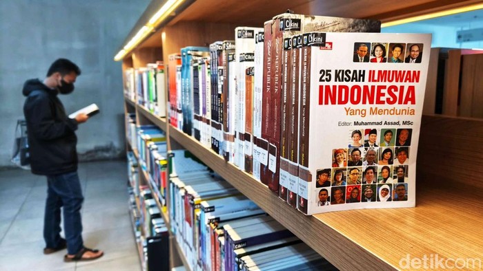 Perpustakaan Jakarta di Taman Ismail Marzuki (TIM)