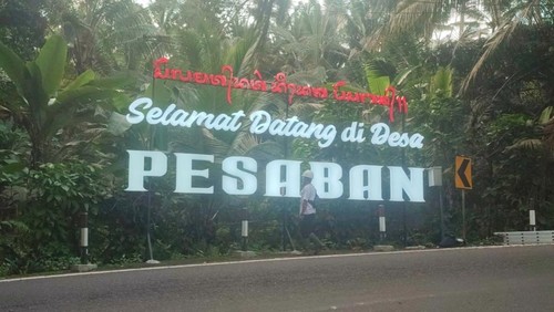 Plang papan nama Desa Pesaban empat kali dirusak orang tak dikenal, Selasa (6/5/2025).