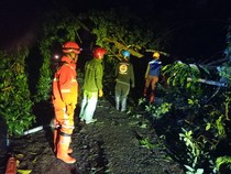 Puluhan Rumah di Sukabumi Rusak gegara Cuaca Ekstrem