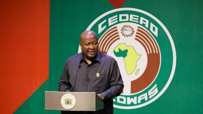 Presiden Ghana Jatuhkan Sanksi ke 40 Menteri gegara Tak Lapor Harta Kekayaan