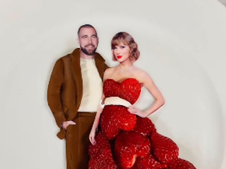 Kreatif! 10 Makanan Ini Diubah Jadi Desain Gaun yang Keren