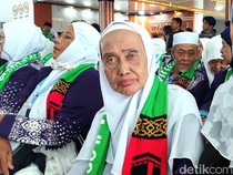 Nabung 14 Tahun dari Gaji Guru, Nenek Siti Berangkat Haji Tahun Ini