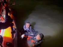Kapal Ferry yang Tenggelam di Teluk Balikpapan Angkut 44 Orang, 2 ABK Hilang