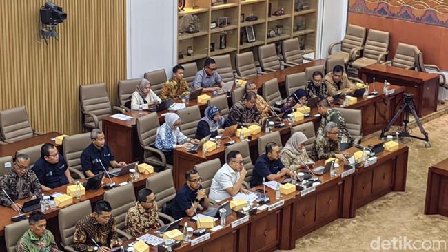 Wakil Menteri Badan Usaha Milik Negara (BUMN) Kartika Wirjoatmodjo
