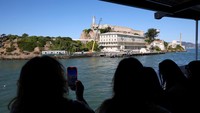 Pada tahun 1973, Alcatraz dibuka untuk umum sebagai bagian dari kawasan taman nasional Golden Gate National Recreation Area. Sejak itu, tempat ini menjadi destinasi wisata sejarah yang populer di San Francisco. Pengunjung bisa menjelajahi sel-sel tahanan, ruang penjagaan, hingga mengikuti tur audio yang menceritakan kisah para napi.