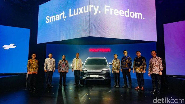 Wujud Mobil Listrik Polytron G3 dan G3+ yang Meluncur Hari Ini Polytron resmi masuk ke bisnis otomotif dan mengusung SUV EV-nya. Pada debut perdananya di pasar tanah air, mereka membawa G3 dan G3+.