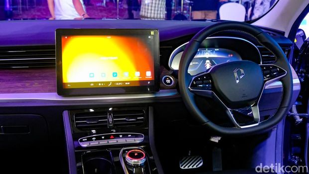 Polytron resmi masuk ke bisnis otomotif dan mengusung SUV EV-nya. Pada debut perdananya di pasar tanah air, mereka membawa G3 dan G3+.