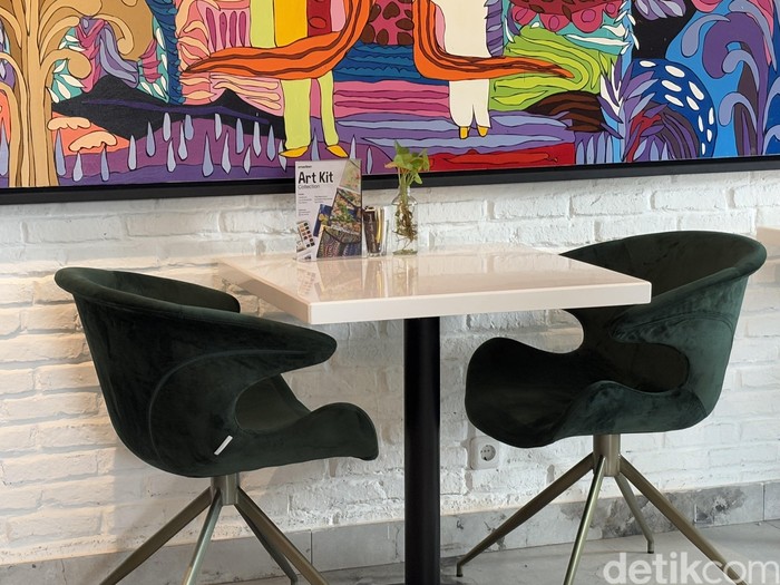 2madison Art Cafe
