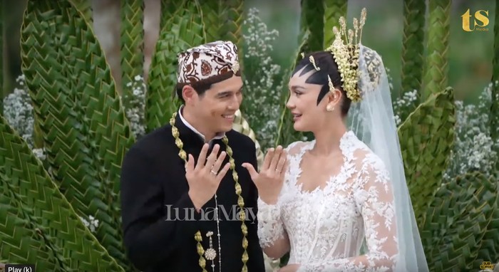 Akad nikah Luna Maya dan Maxime Bouttier