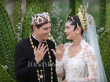 Mas Kawin Pernikahan Luna Maya dan Maxime Bouttier Mas Kawin Pernikahan Luna Maya dan Maxime Bouttier