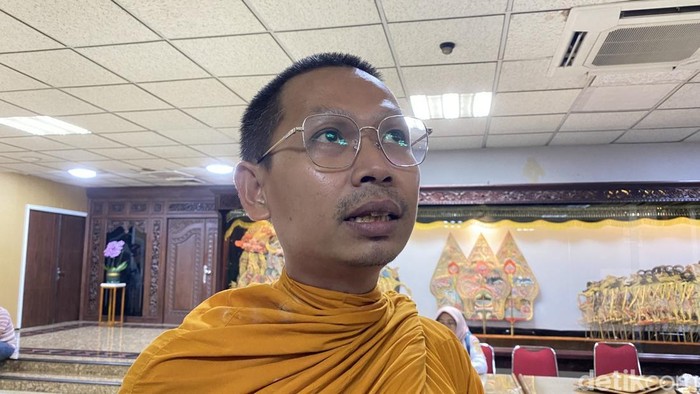 Bhante Jinavaro di Kantor Gubernur Jateng, Kecamatan Semarang Selatan, Rabu (7/5/2025).