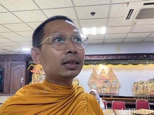 Cerita Biksu Asal Jakarta Ikut Thudong ke Borobudur: Melatih Kesabaran