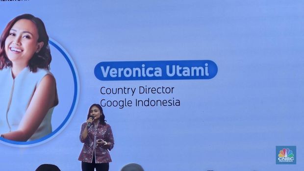Country Director Google Indonesia, Veronica Utami dalam acara Kolaborasi Google, YouTube dan Kemendikdasmen Merayakan Hari Pendidikan Nasional, Rabu (7/5/2025). (CNBC Indonesia/Intan Rakhmayanti)