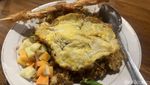 Di Jogja Ada Resto Nyaman yang Punya Bakmi Jawa dan Donat Enak
